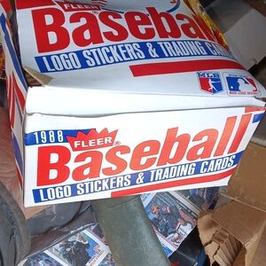 adidas white red blue Baseball Trading Card Box Graphic